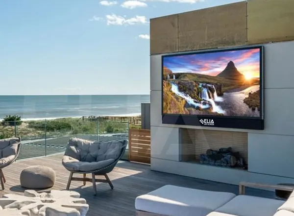 تلویزیون ضد آب استخری ایلیا سایز 110 اینچ